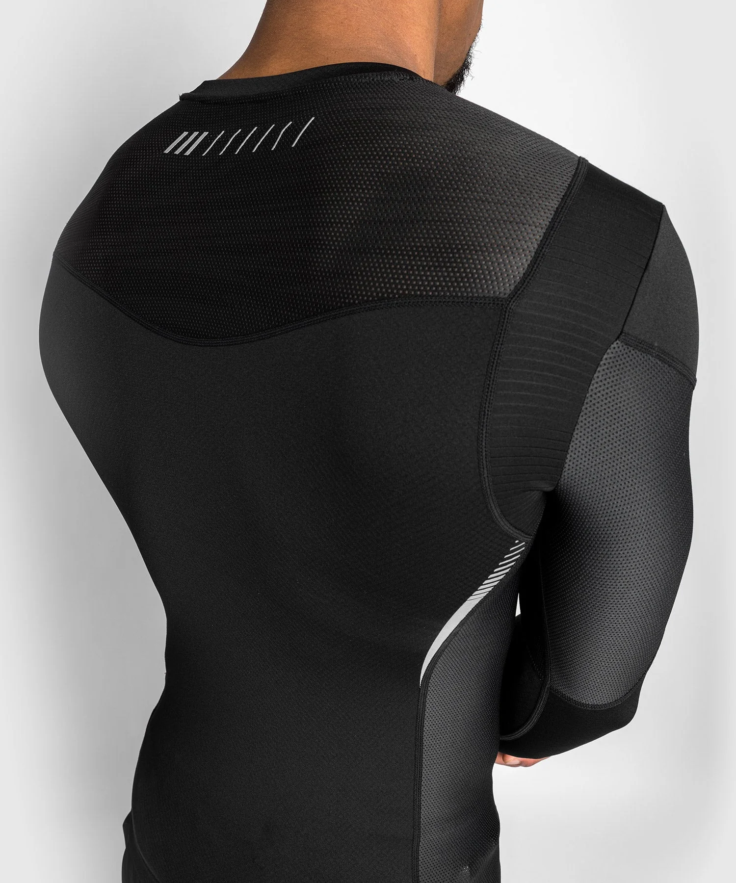 Venum Tempest 2.0 Rashguard Long Sleeves – Black/Grey - Image 7