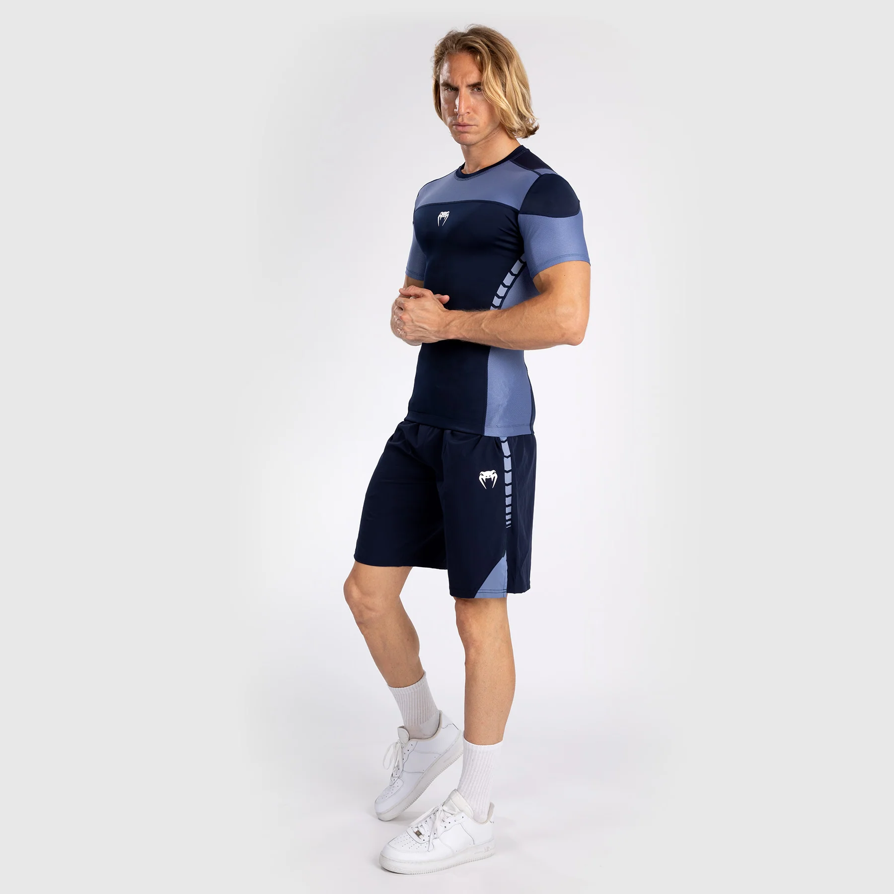 Venum Tempest Men's Short Sleeve Rashguard - Navy Blue/Blue - Image 2
