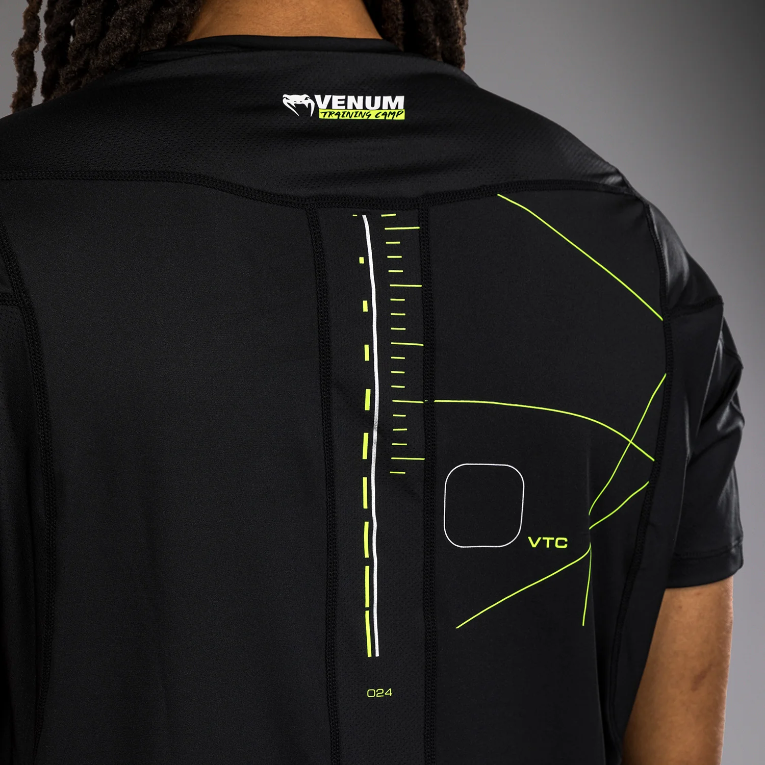 Venum Training Camp 4.0 Dry Tech T-shirt - Black/Neon Green - Image 6