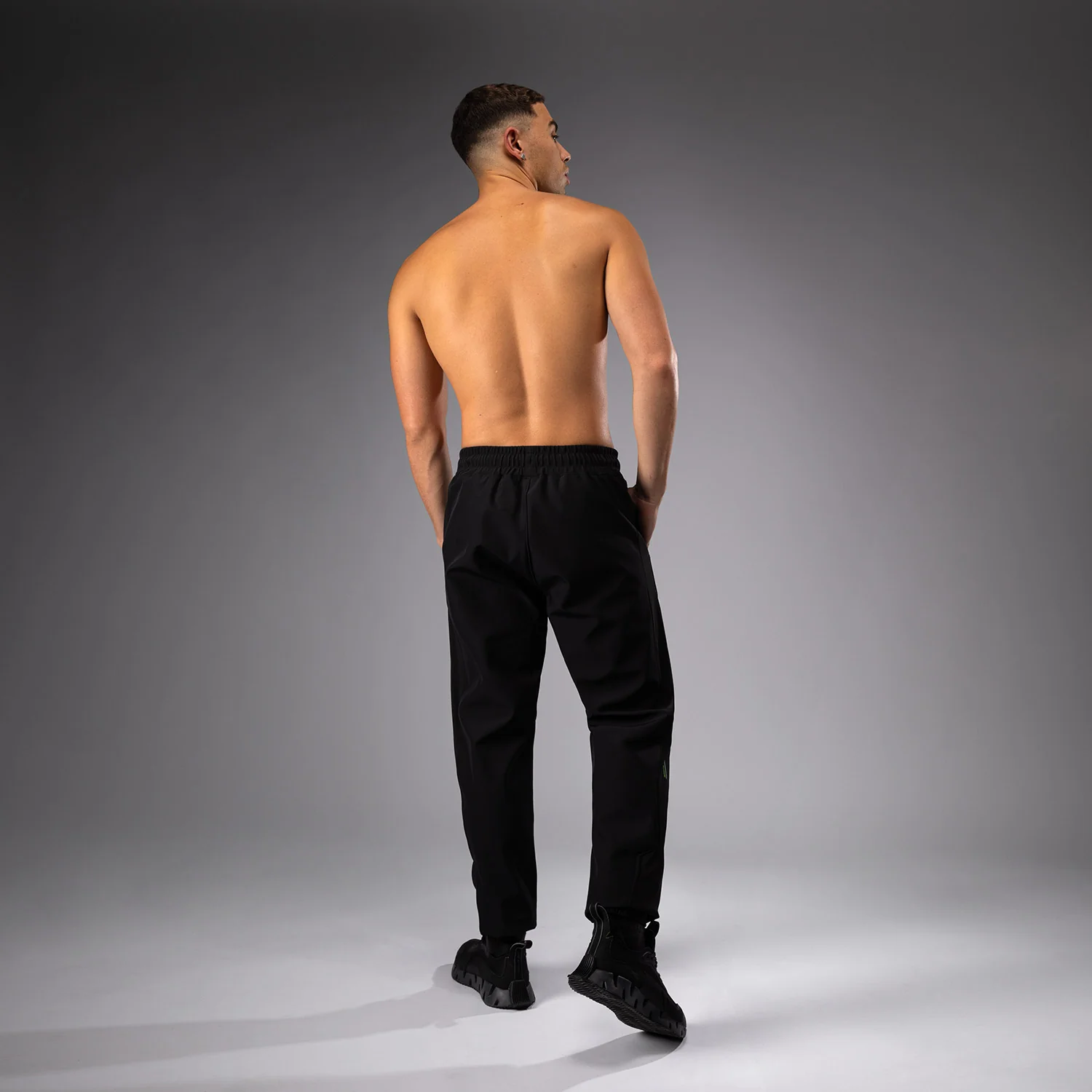 Venum Training Camp 4.0 Joggers - Black/Neon Green - Image 4