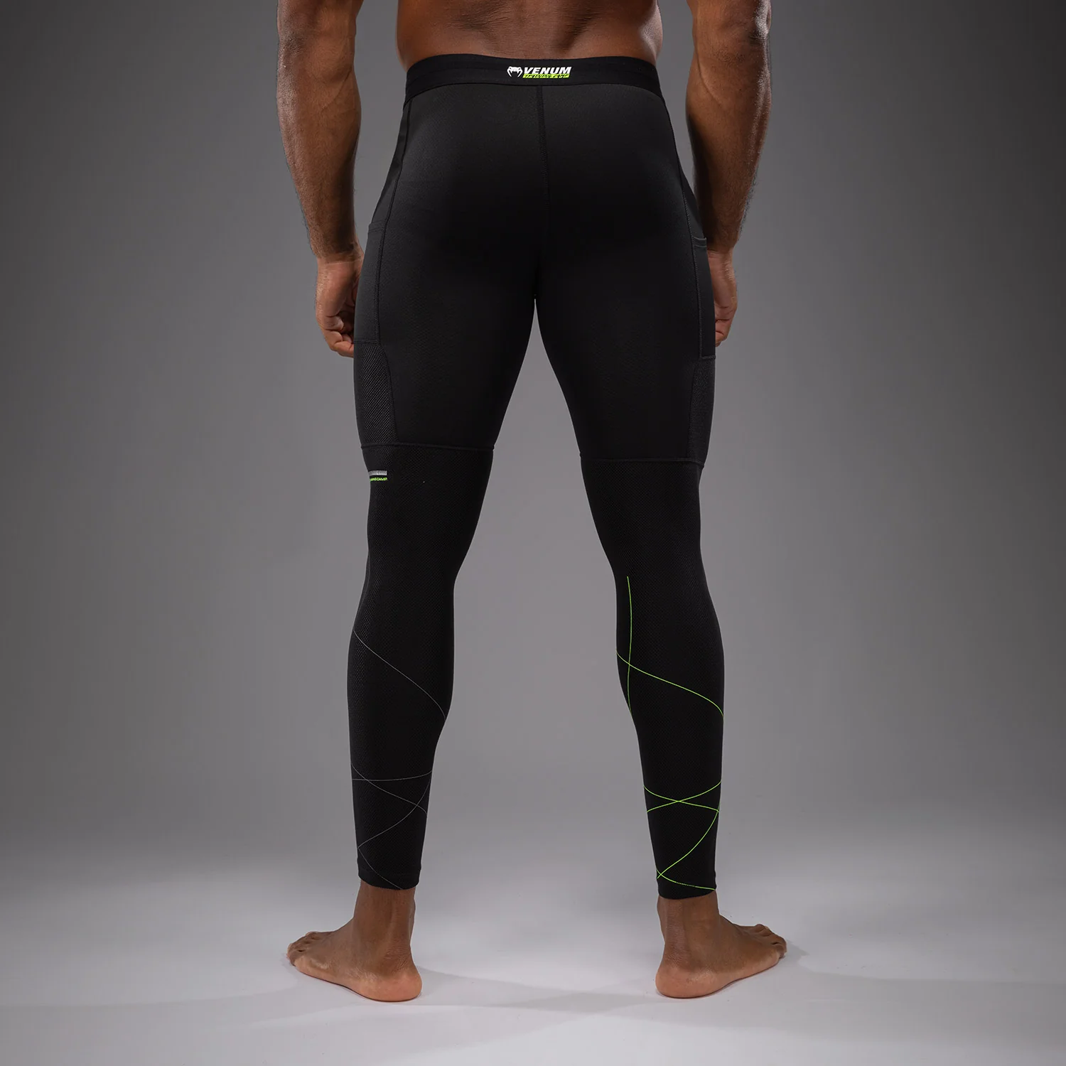 Venum Training Camp 4.0 Spats - Black/Neon Green - Image 4