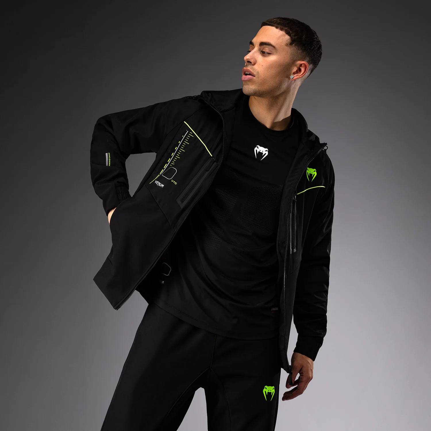 Venum Training Camp 4.0 Track Jacket - Black/Neon Green - Image 2