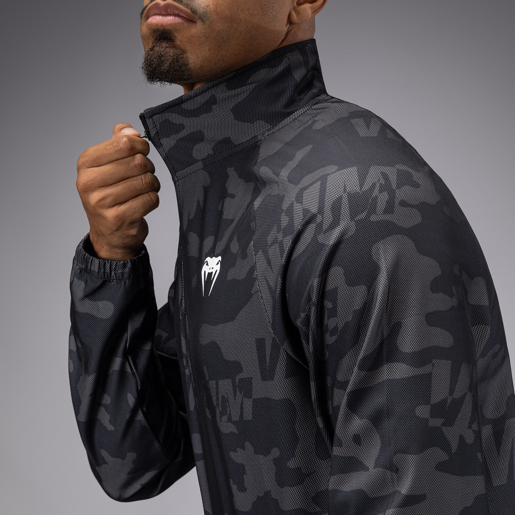 Venum Trooper Men's Half-Zip Jacket - Black/Dark Charcoal - Image 3