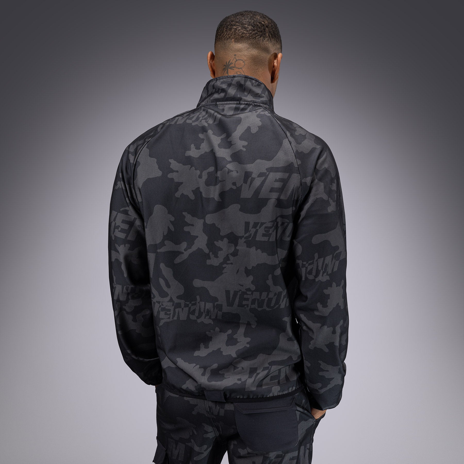 Venum Trooper Men's Half-Zip Jacket - Black/Dark Charcoal - Image 7