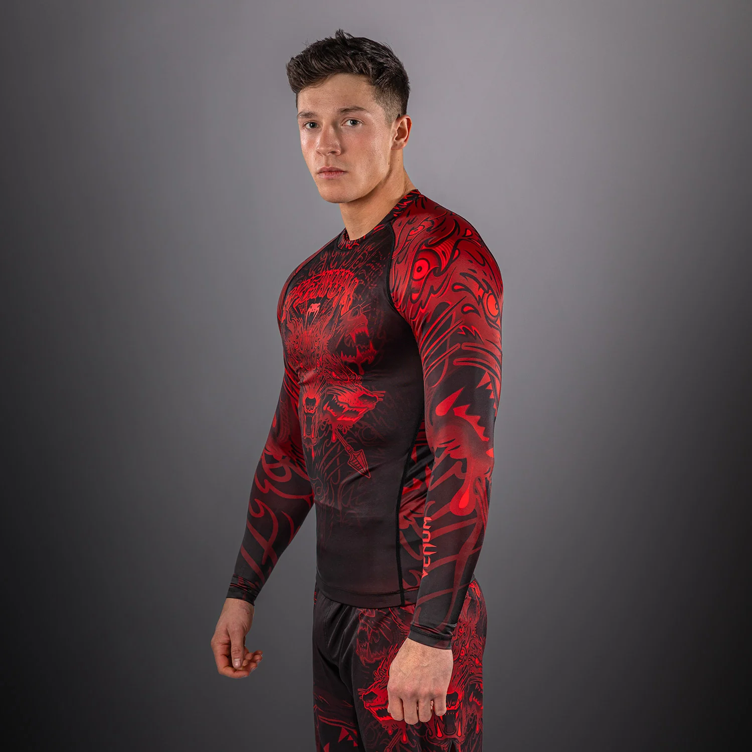 Venum Wolf Atak Long Sleeve Rashguard - Black/Red - Image 3