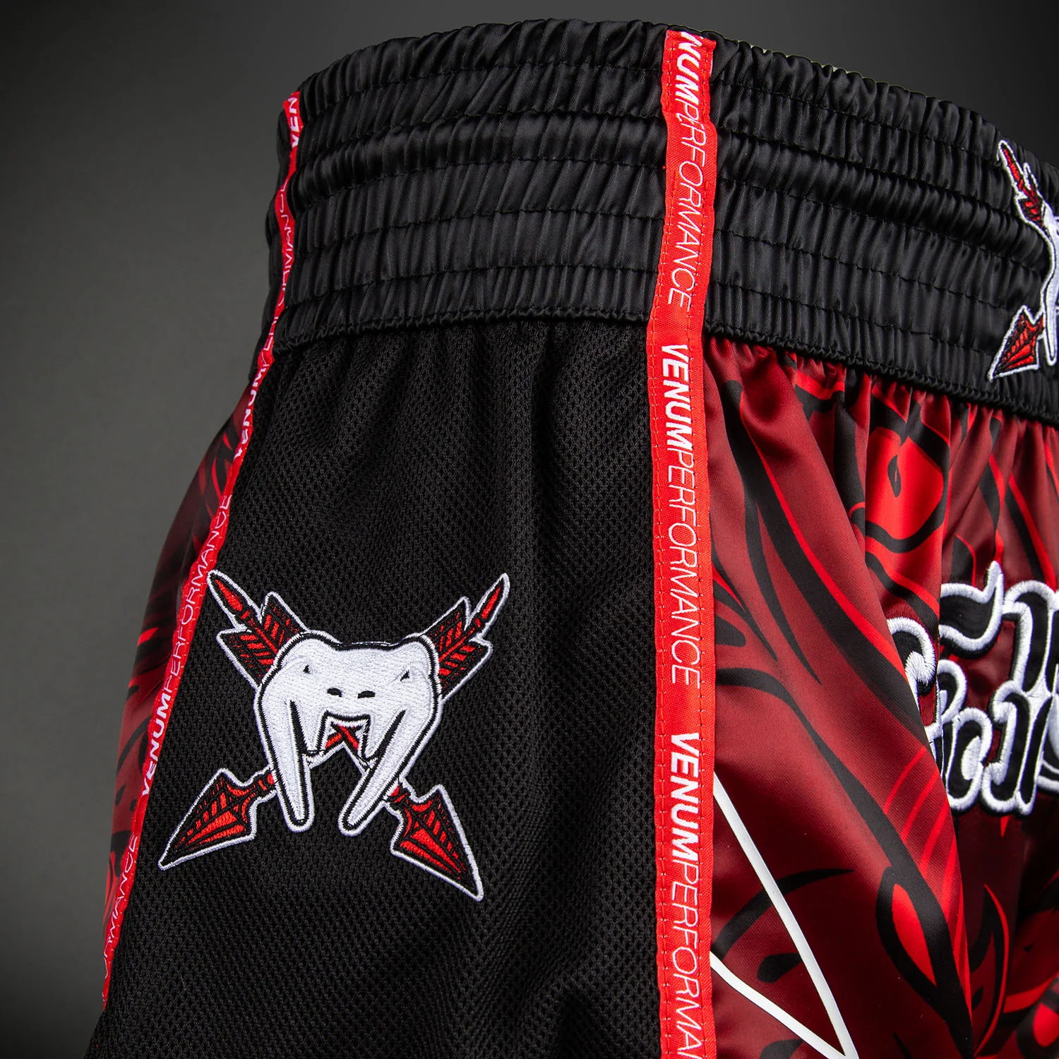Venum Wolf Atak Muay Thai Shorts - Black/Red - Image 5