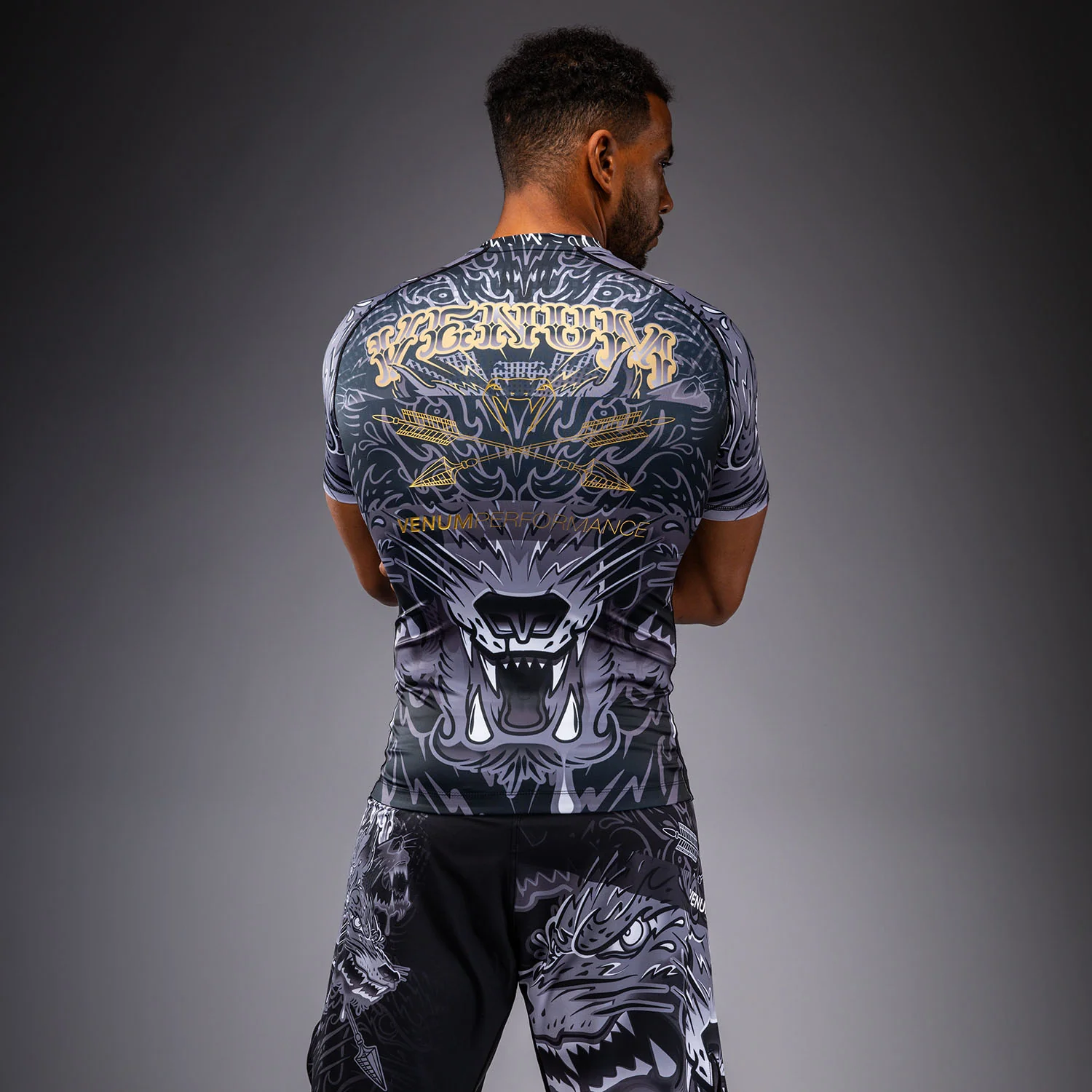 Venum Wolf Atak Short Sleeve Rashguard - Black/Grey - Image 3