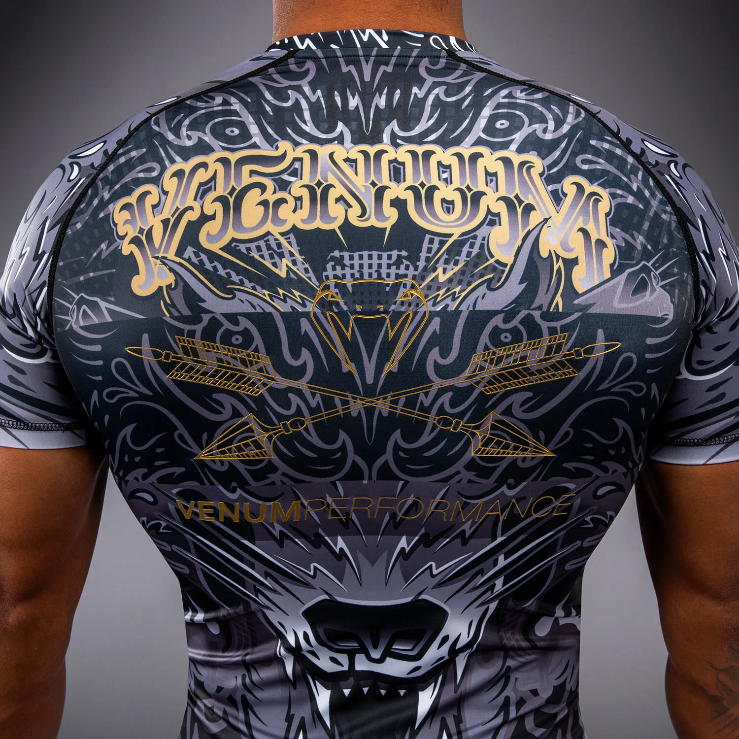 Venum Wolf Atak Short Sleeve Rashguard - Black/Grey - Image 6