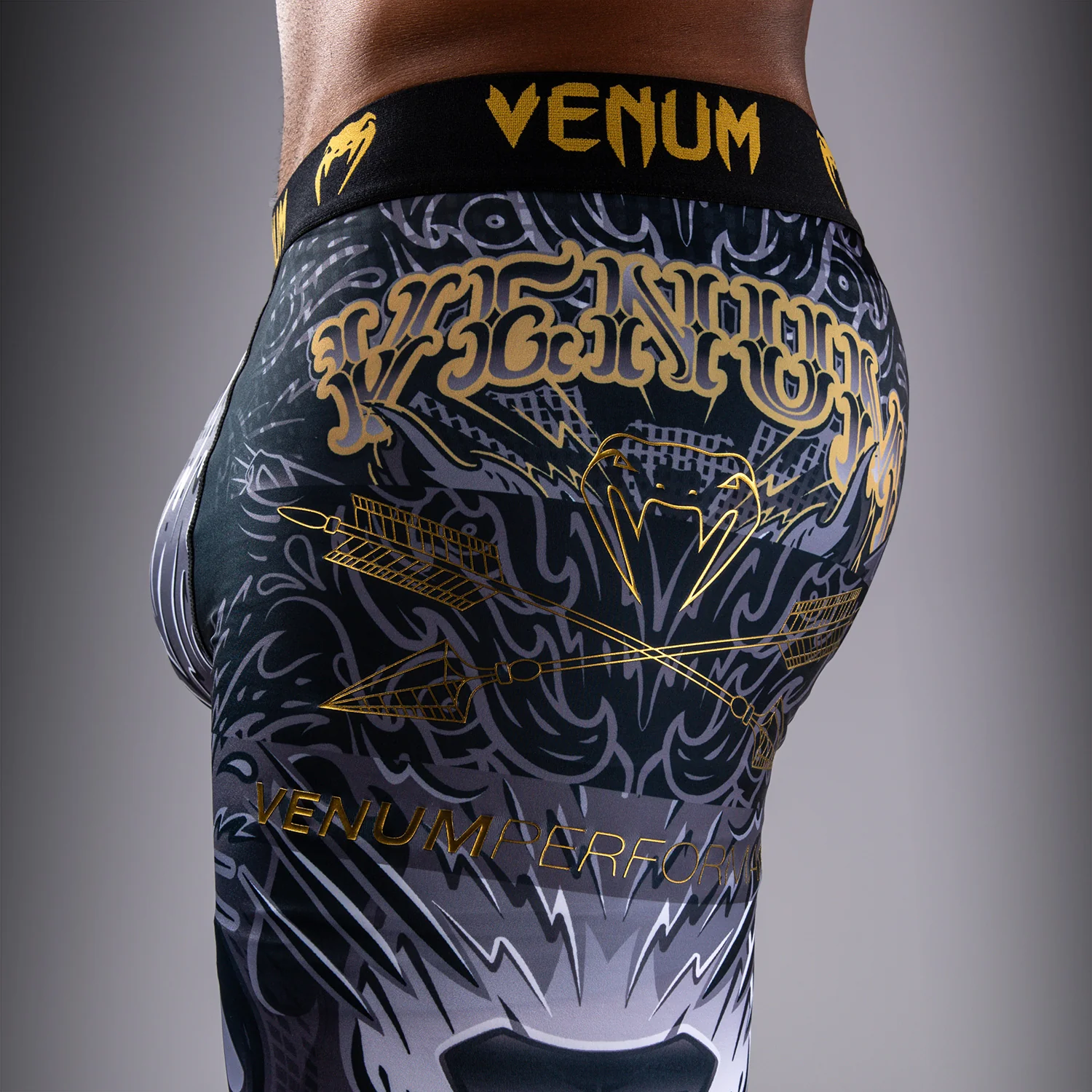 Venum Wolf Atak Spats - Black/Grey - Image 6