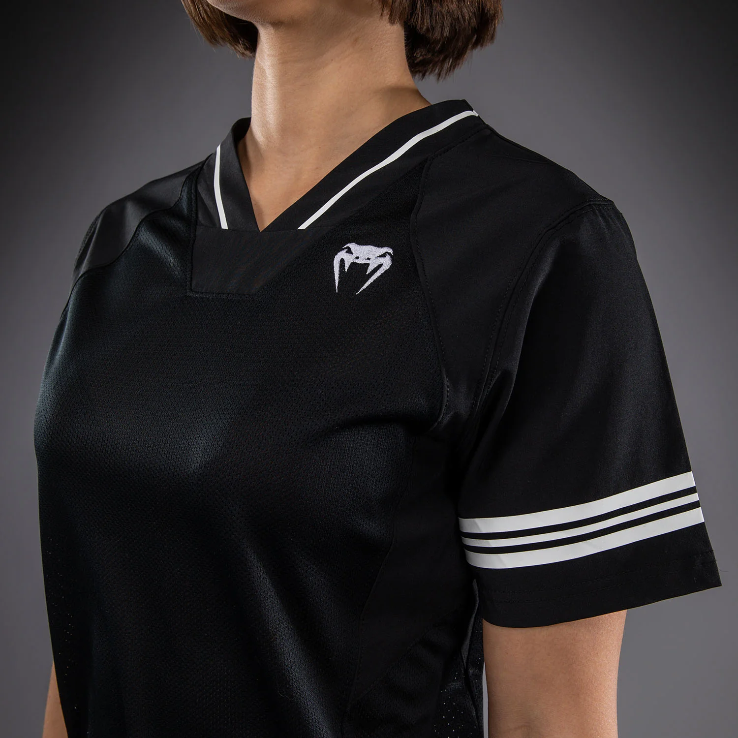 Venum Women's Flag Football Jersey - Black - Image 3