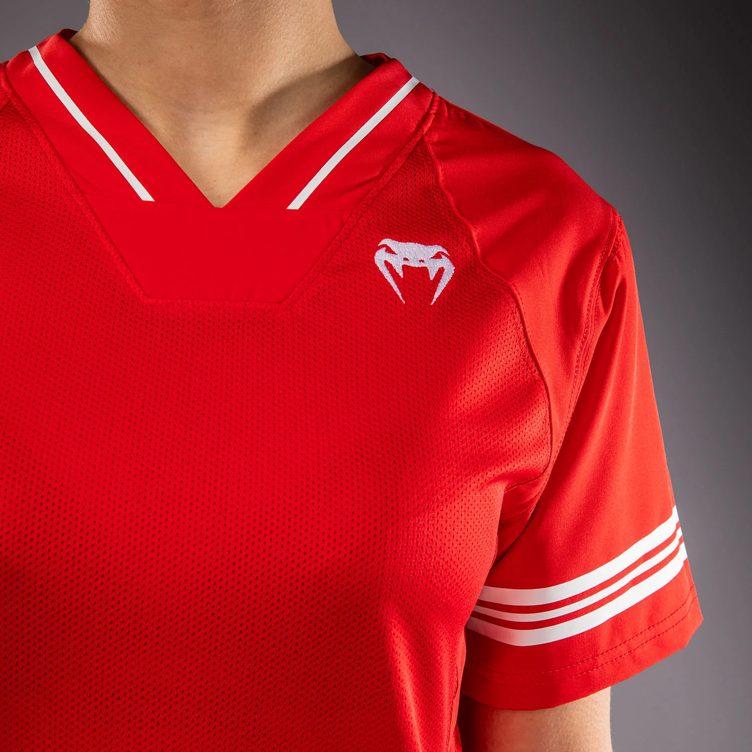 Venum Women's Flag Football Jersey - Red - Image 3