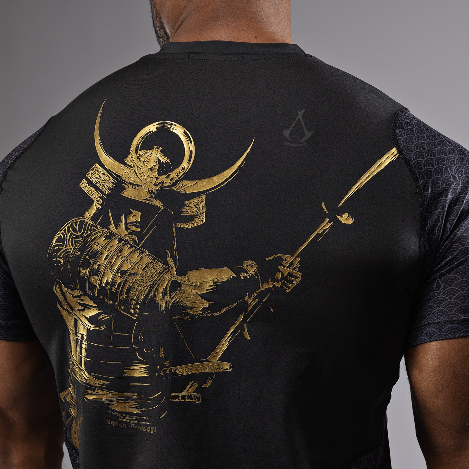 Venum x Assassin's Creed Shadows Dry Tech - Black Gold - Image 5