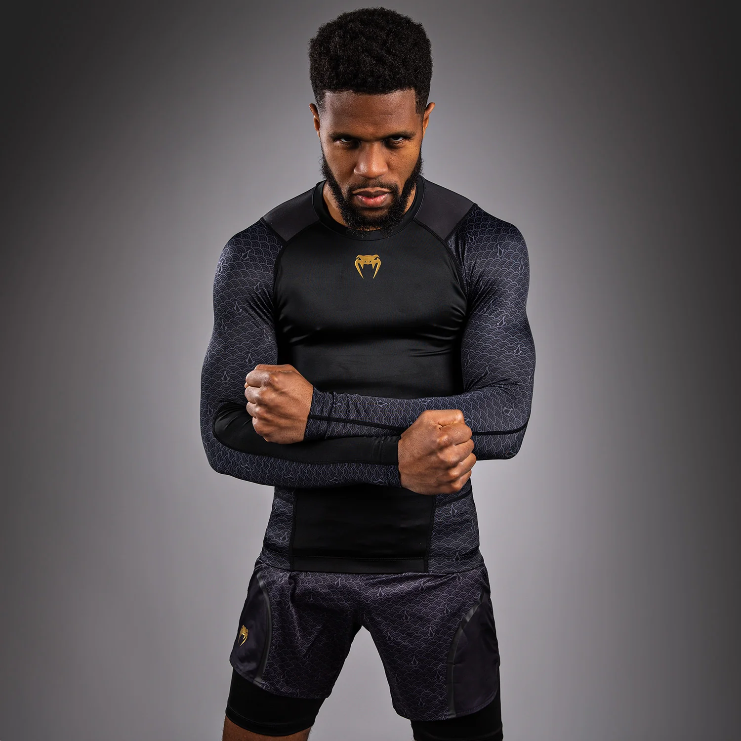 Venum x Assassin's Creed Shadows Rashguard Long Sleeve - Black - Image 2