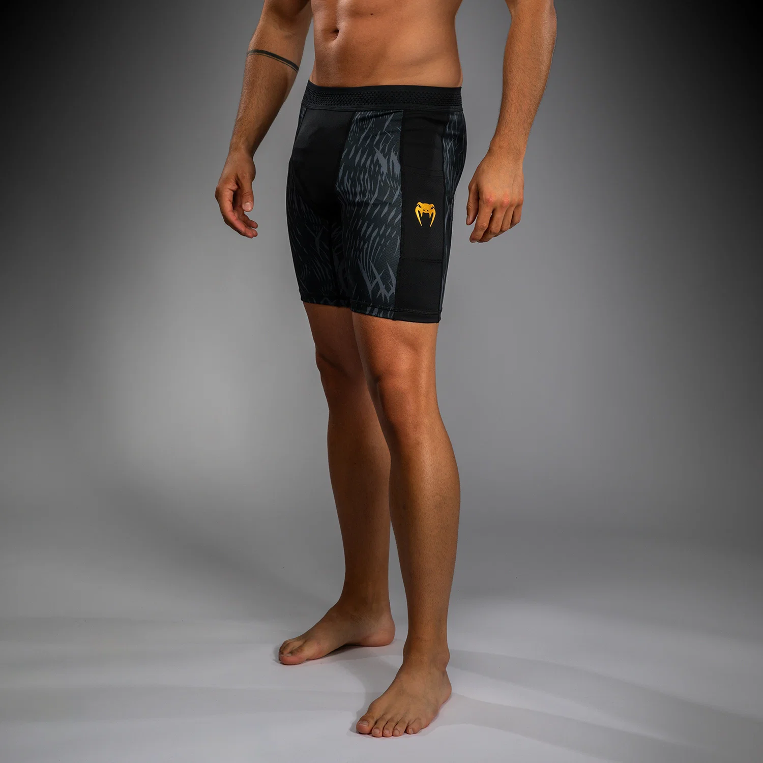 Venum x Chimaev Vale Tudo Shorts - Black/Grey - Image 3