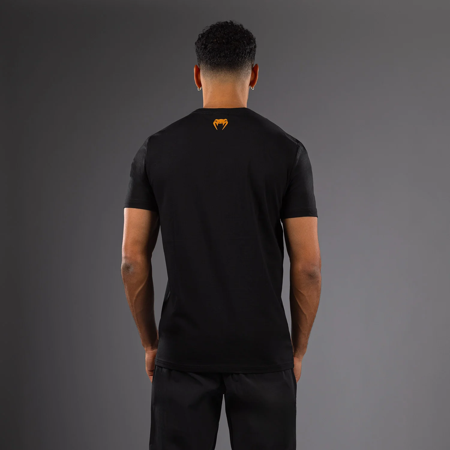 Venum x Topuria Unmatched Edition T-Shirt - Black/Gold - Image 4