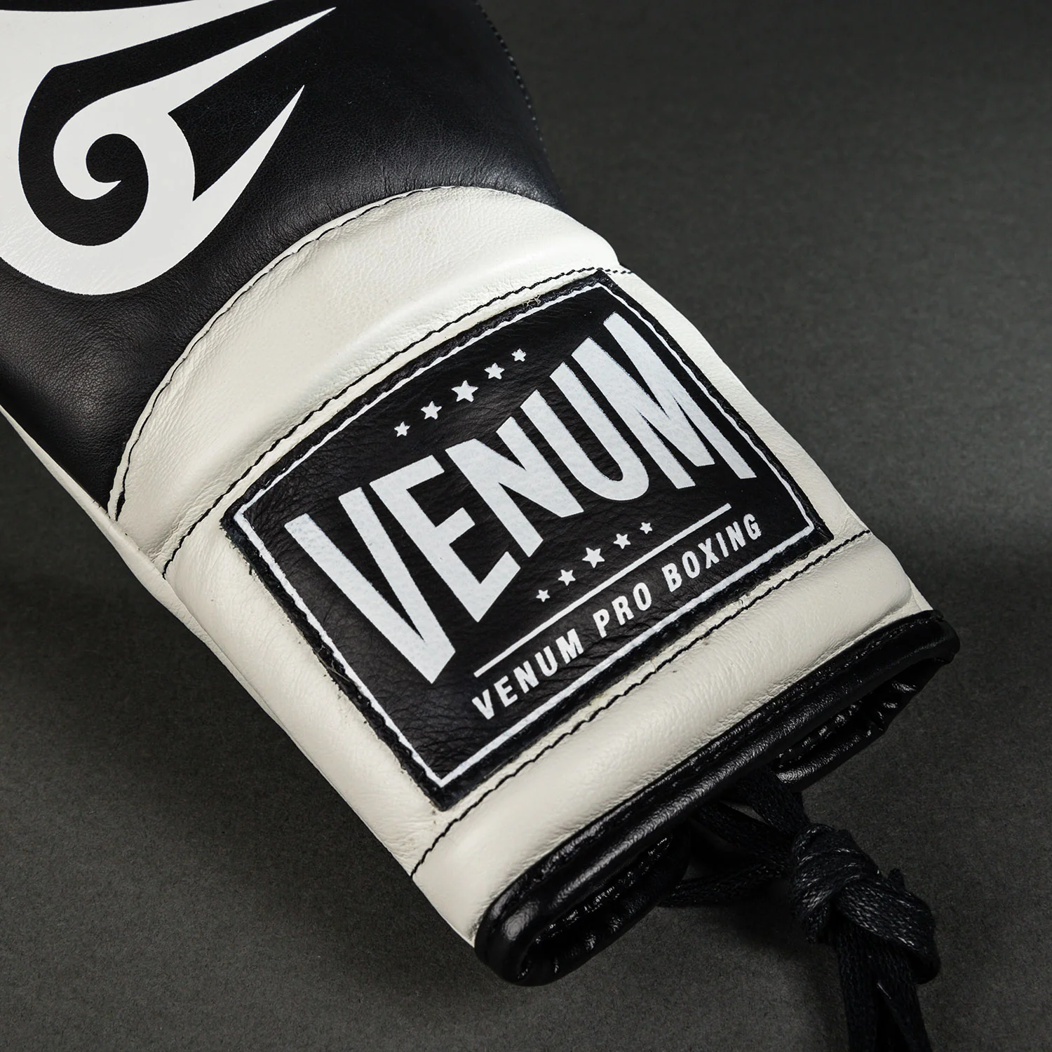 Venum Giant 2.0 Mike Tyson Pro Boxing Gloves with Laces - Deep Black/Optical White - Image 4