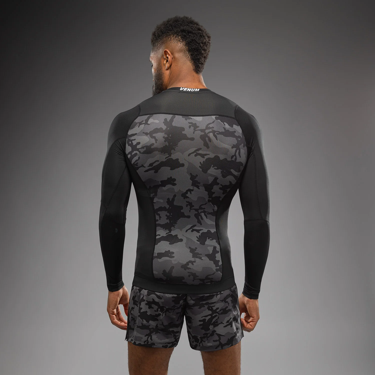 Venum x Polaris Long Sleeve Rashguard - Black/Storm Grey - Image 4