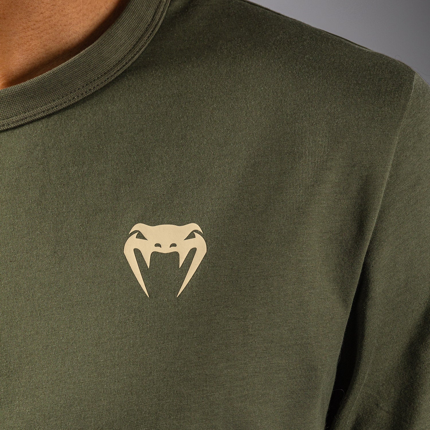 Venum x Rajadamnern T-Shirt - Military Green - Image 7