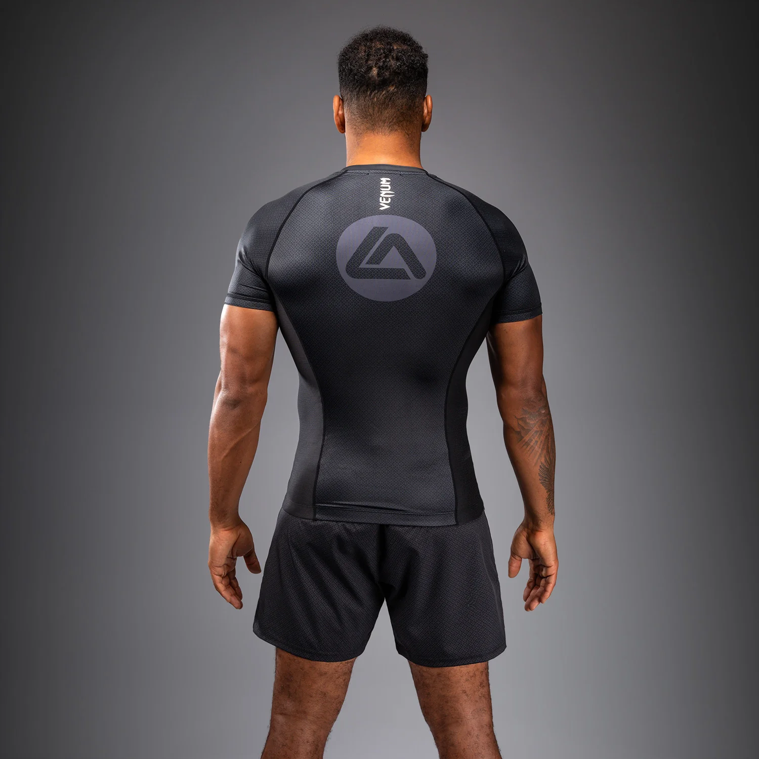 Venum x Roger Gracie Academy Short Sleeve Rashguard - Black - Image 3
