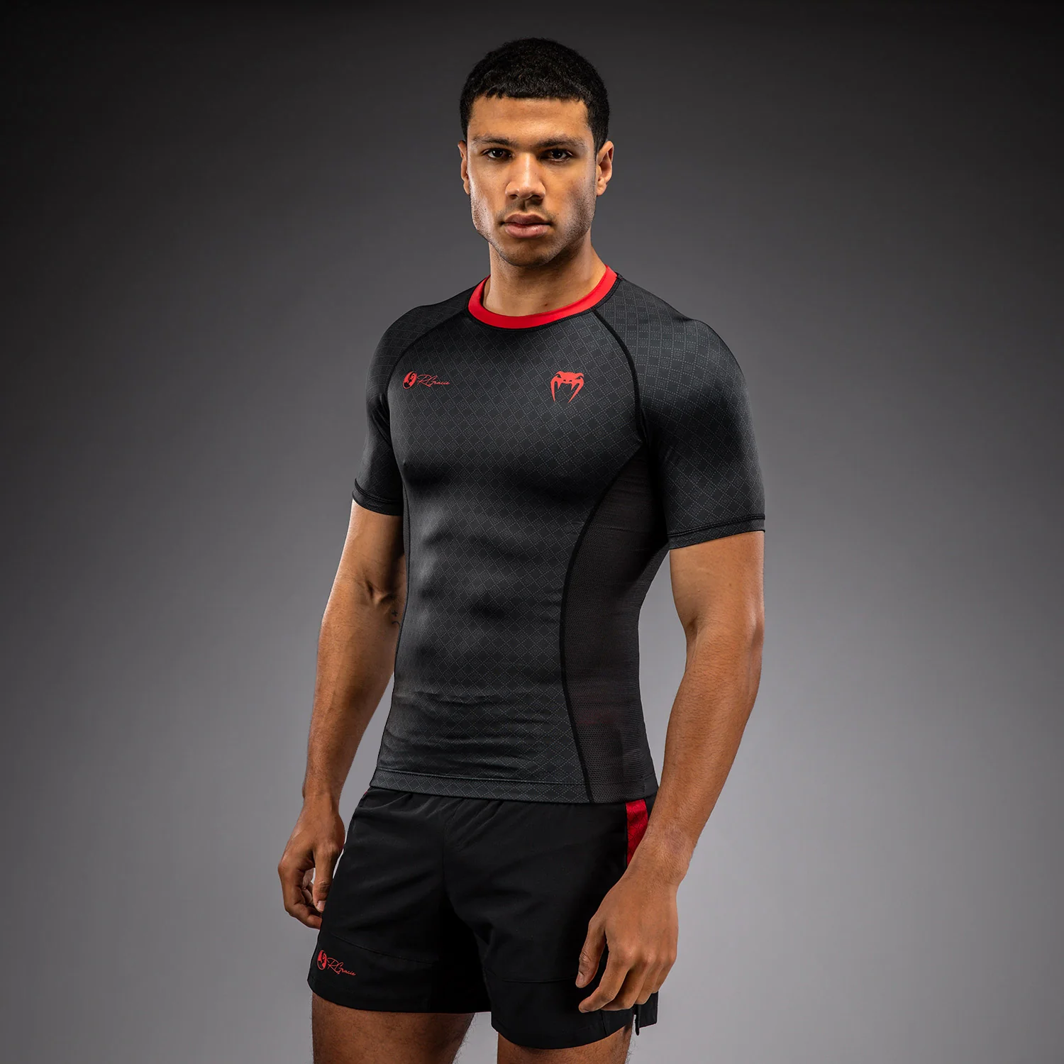 Venum x Roger Gracie Signature Short Sleeve Rashguard - Black/Red - Image 2