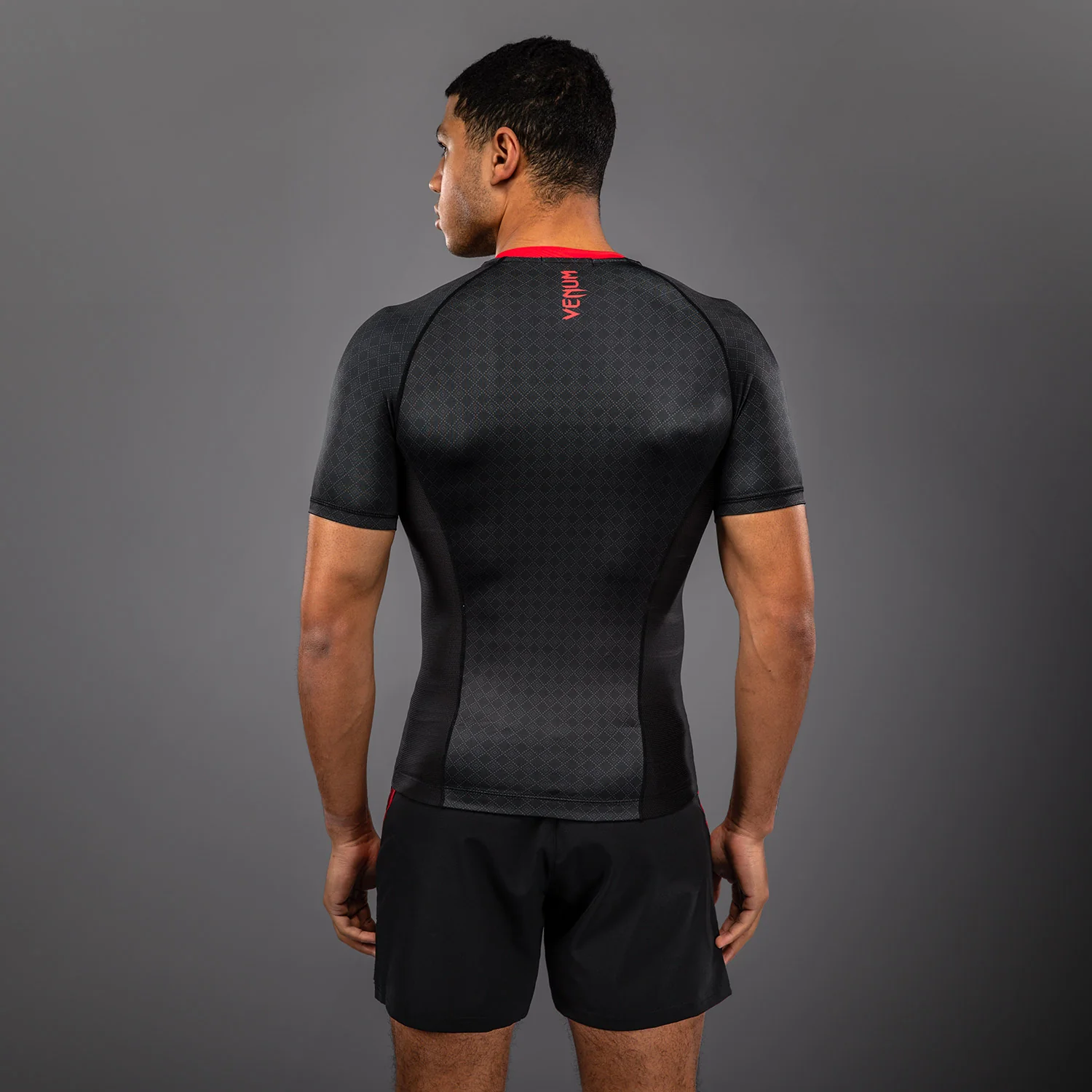 Venum x Roger Gracie Signature Short Sleeve Rashguard - Black/Red - Image 3
