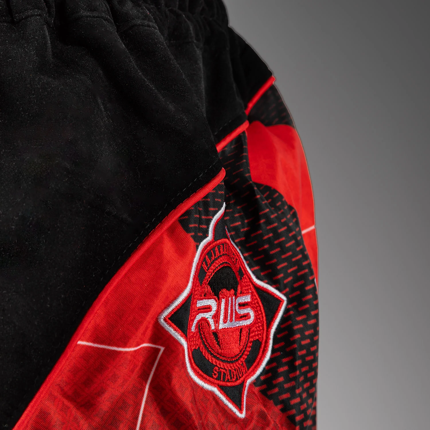 Venum x RWS 2.0 Muay Thai Shorts - Black/Red - Image 5