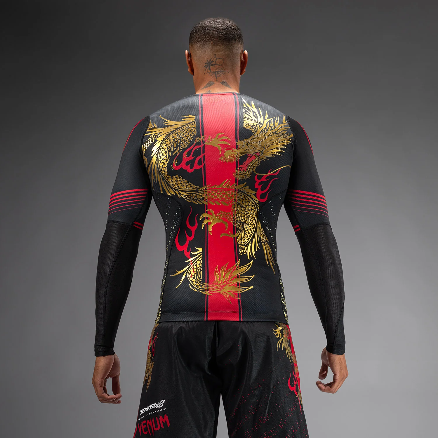 Venum x TEKKEN 8 - Marshall Law Rashguard - Black/Red/Gold - Image 2