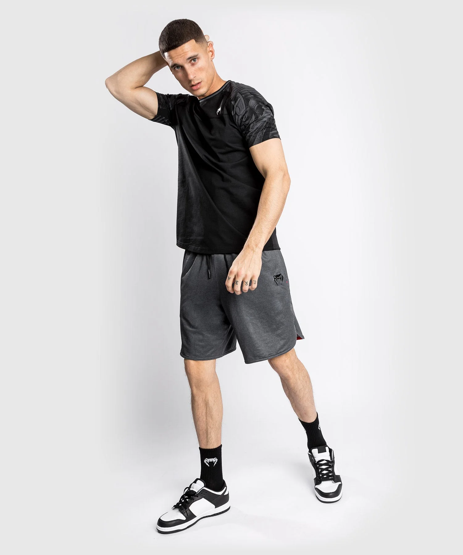 Venum YKZ21 T-shirt – Black/Black - Image 8