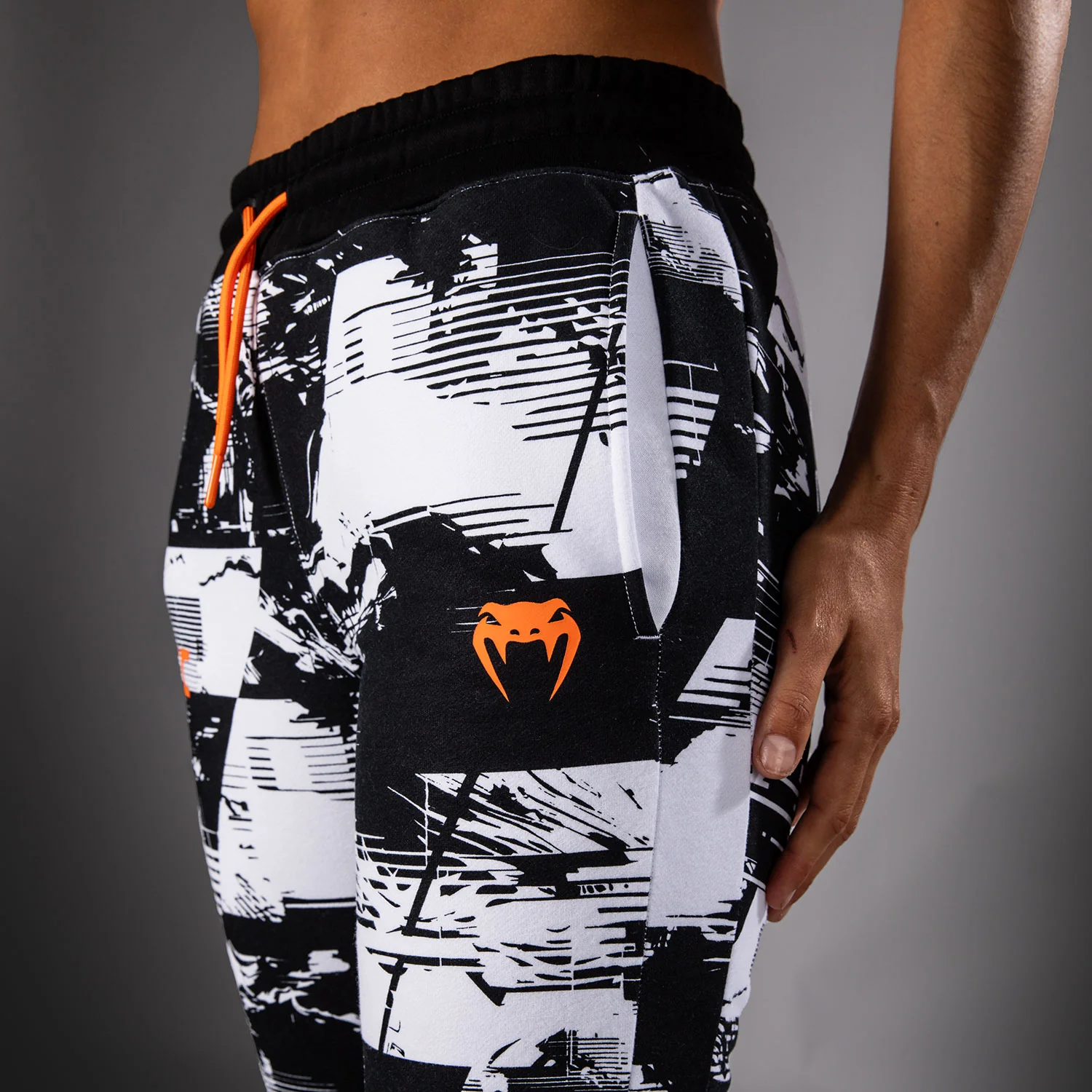 Women's UFC Zenith by Venum White Authentic Fight Week Pant - Image 6